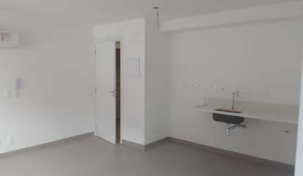 Studio novo semi mobiliado ao lado do metrô!!!