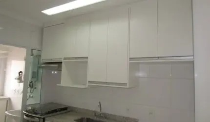 Apto de 2 dormitórios 1 suite, ao lado do metro súde para venda!