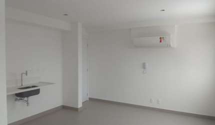 Lindo studio para venda e locação ao lado do metro Praça da árvore.