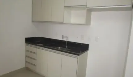 Lindo studio para locação ao lado do metro Praça da árvore.