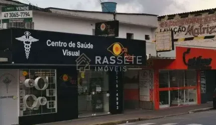 AMPLO TERRENO COM SALAS COMERCIAIS EM NAVEGANTES!