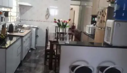 Casa à venda, 2 quartos, 2 vagas, Vila Suiça - Santo André/SP