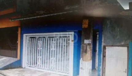 Casa térrea com salão comercial - próximo a FEI