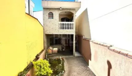Sobrado à venda, 3 quartos, 1 suíte, 6 vagas, Vila Tibiriça - Santo André/SP