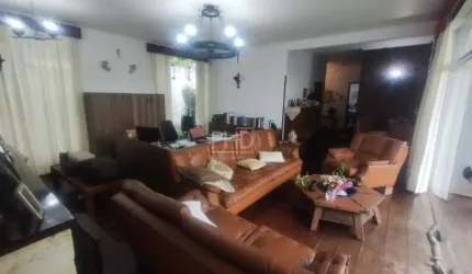 Casa à venda, 4 quartos, 1 suíte, 5 vagas, Nova Petrópolis - São Bernardo do Campo/SP