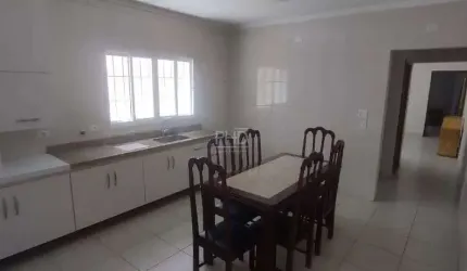 Sobrado com 04 quartos - Baeta Neves