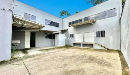 Excelente Galpão Comercial na Rua Joinville - VILA NOVA - BLUMENAU