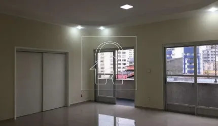 Cobertura à venda com 330m² na Santa Cecília