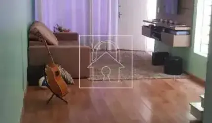 Sobrado de 134m² à venda na Vila Talarico