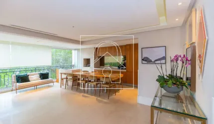 Apartamento de 156m² com 3 suítes à venda na Vila Olímpia