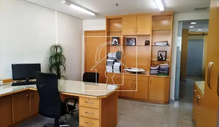 Excelente conjunto comercial de 105m² ao lado do Tribunal de Justiça