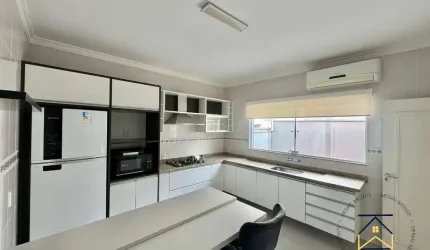 Casa em condomínio fechado com 3 quartos à venda na Rua Pupunha, 344, Villaggio Di Itaici, Indaiatuba por R$ 1.166.000