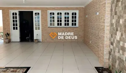 Casa em condomínio fechado com 4 quartos à venda na Mogno, 49, Cajazeiras, Fortaleza por R$ 600.000