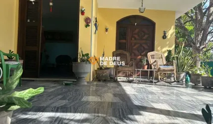 Casa em condomínio fechado com 4 quartos à venda na Rua General Silva Júnior, 313, Fátima, Fortaleza por R$ 1.200.000