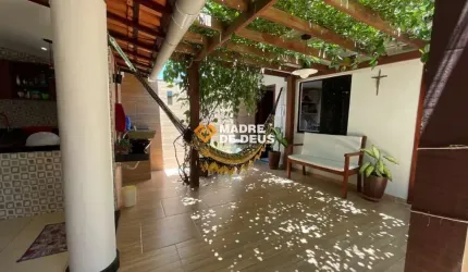 Casa com 8 quartos à venda na Rua Manoel Monteiro, 614, Cidade dos Funcionários, Fortaleza por R$ 1.200.000