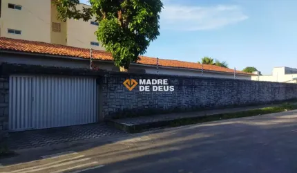 Casa com 8 quartos à venda na Rua Ofir, 516, Itaperi, Fortaleza por R$ 1.600.000