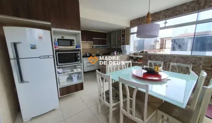 Casa com 4 quartos à venda na Fernandes  Benevides, 161, Cidade dos Funcionários, Fortaleza por R$ 800.000