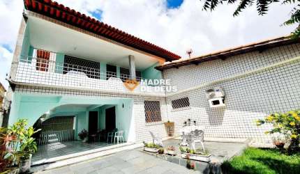 Casa em condomínio fechado com 4 quartos à venda na Professor Raimundo Vítor, 150, Parquelândia, Fortaleza por R$ 1.600.000