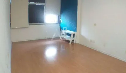 Excelente Sala Comercial no Coração do Centro do Rio