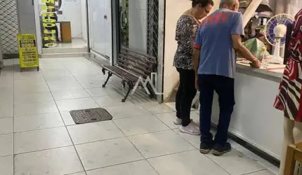 Ótima Loja/Box, em Galeria (subsolo), em área Nobre da Zona Sul do Rio