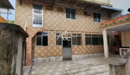 Excelente Casa em Nova Iguaçu, Posse, com 3 quartos, 220m²