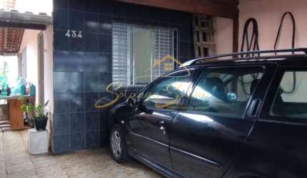 Casa para Venda em Mongaguá, Balneário Itaguai, 2 dormitórios, 1 suíte, 1 banheiro, 2 vagas