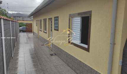 Casa para Venda em Itanhaém, Nova Itanhaém, 2 dormitórios, 1 suíte, 1 banheiro, 2 vagas