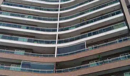 Apartamento à venda 100% Projetado com área privada de 136m², nascente, 3 suítes.