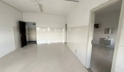Oportunidade: Sala Comercial no Coração de Carapicuíba!