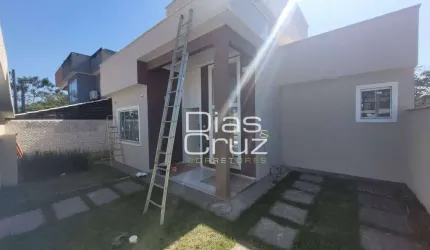 Casa com 3 quartos no Residencial Rio das Ostras, área gourmet!