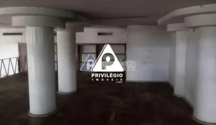 Excelente loja no Centro