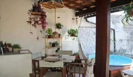 Casa vila triplex 2 quartos terraco 1 vaga vista linda Jacarepagua Tanque