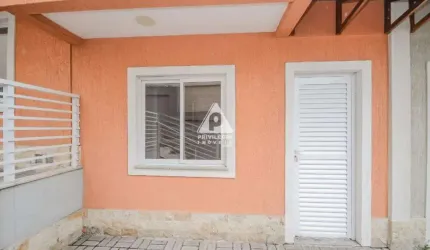Casa triplex 1 quarto 1 suite terraco area gourmet 1 vaga Nova Iguaçu.
