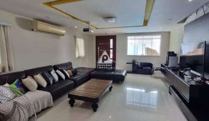 Casa Triplex 4 suites 1 master 2 vagas de garagem Condomínio Vivendas do Sol