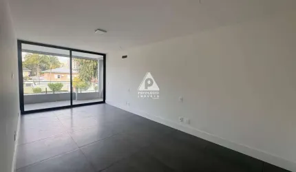 Casa triplex 4 suites 1 master com varanda 2 vagas de garagem condominio Riomar II