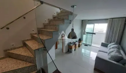 Cobertura 2 quartos sendo 1 suite com 2 Vagas na escritura, prédio com infraestrutura.