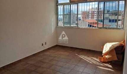 Apartamento 2 quartos com vaga em condomínio espetacular.