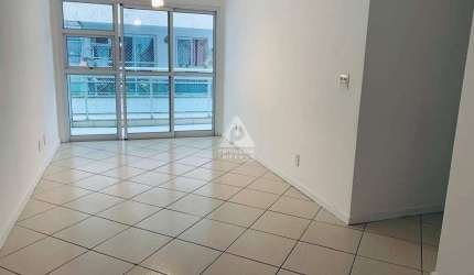 Apto 2 quartos no Recreio 75 m2 - 1 suíte sala e quarto com varanda copa cozinha - sol da manhã