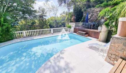 Casa triplex à venda! 6 quartos, 3 vagas, piscina, vista Cristo - Gávea - Rio de Janeiro