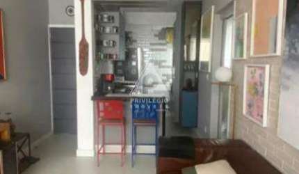 Apartamento à venda, 2 quartos, 1 suíte, Copacabana - RIO DE JANEIRO/RJ