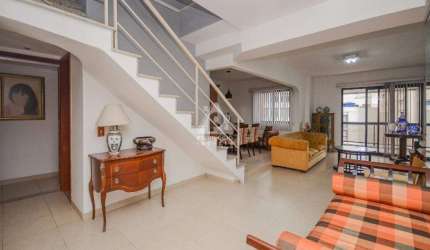 Cobertura 3 Quartos, 1 suíte, 2 banheiros, 1 vaga - 118 m² - Humaitá