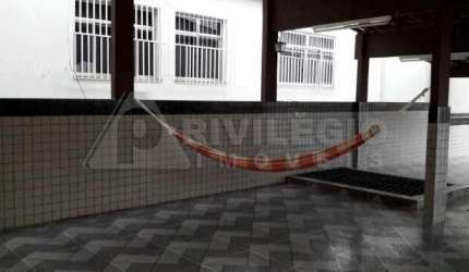 Excelente casa de rua 3 quartos em Braz de Pina