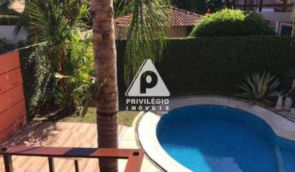 Casa em Condomínio à venda, 4 quartos, 1 suíte, 3 vagas, Piratininga - Niterói/RJ
