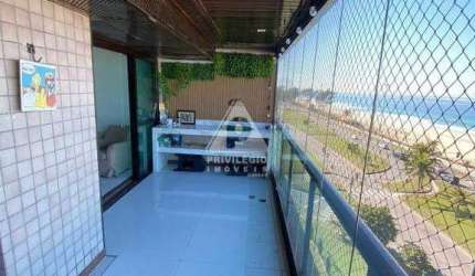 Apartamento para venda frontal mar na melhor localização da Praia do Recreio