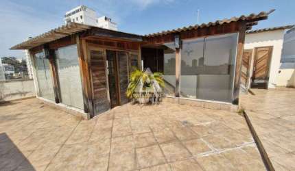Cob duplex, 4 quartos sendo 2 suítes, closet, lavabo, cozinha, DCE, área externa e 1 vg escriturada.