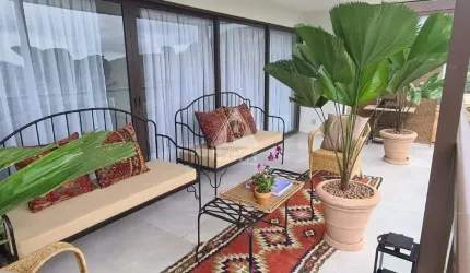 Luxuosa Casa no Condomínio Ventura Casas de Montanha