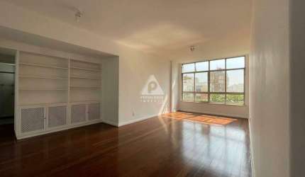 Excelente Oportunidade! Amplo Apartamento 3 Quartos com Suíte e Varanda