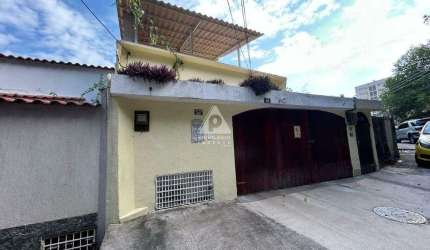 Casa a venda , 3 quartos , suíte, vaga, Rua Uruguai -Tijuca