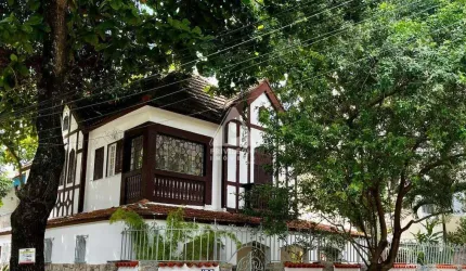 CASA LUXUOSA NA URCA