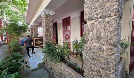 Excelente casa 4 quartos à venda na Urca